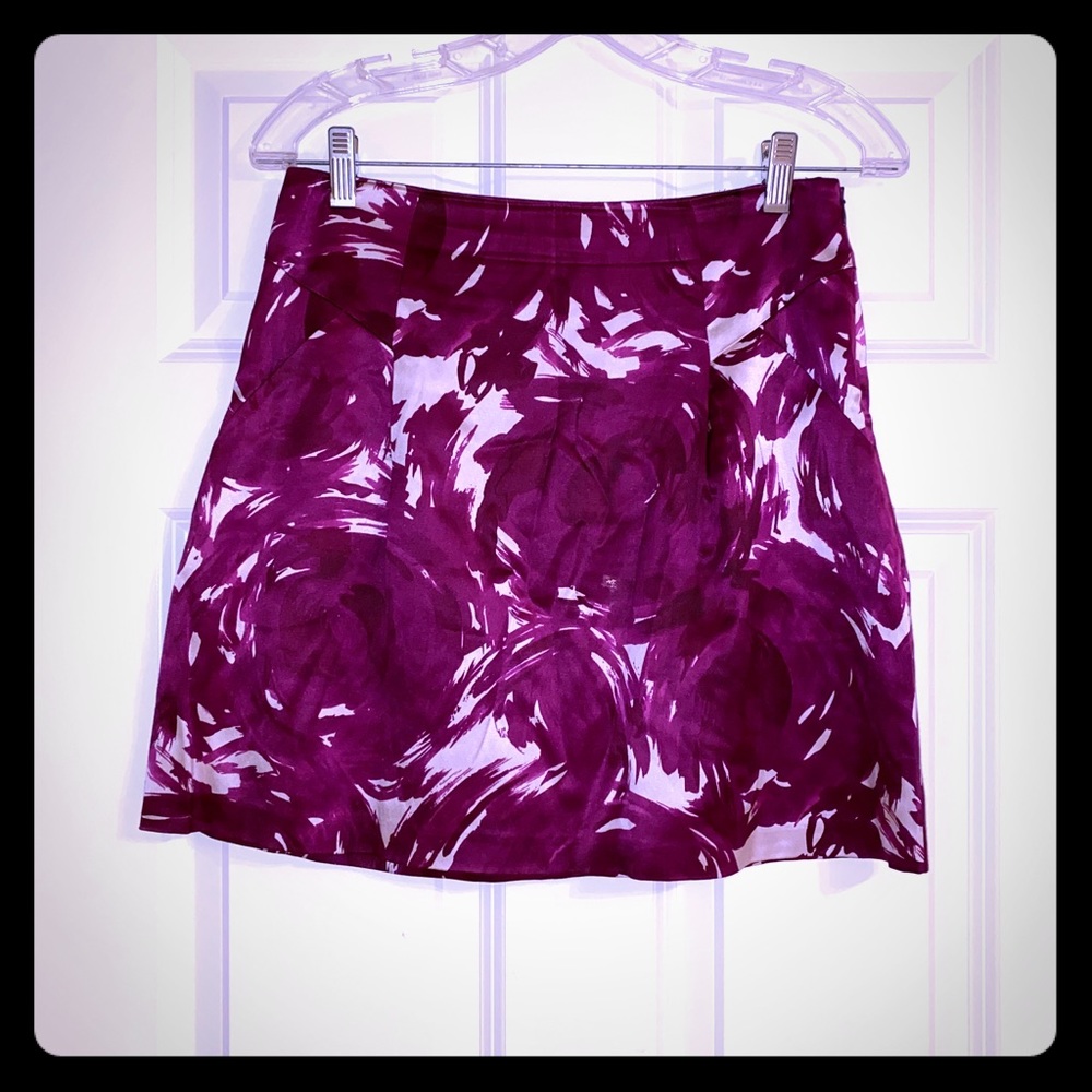 Theory skirt size 2
